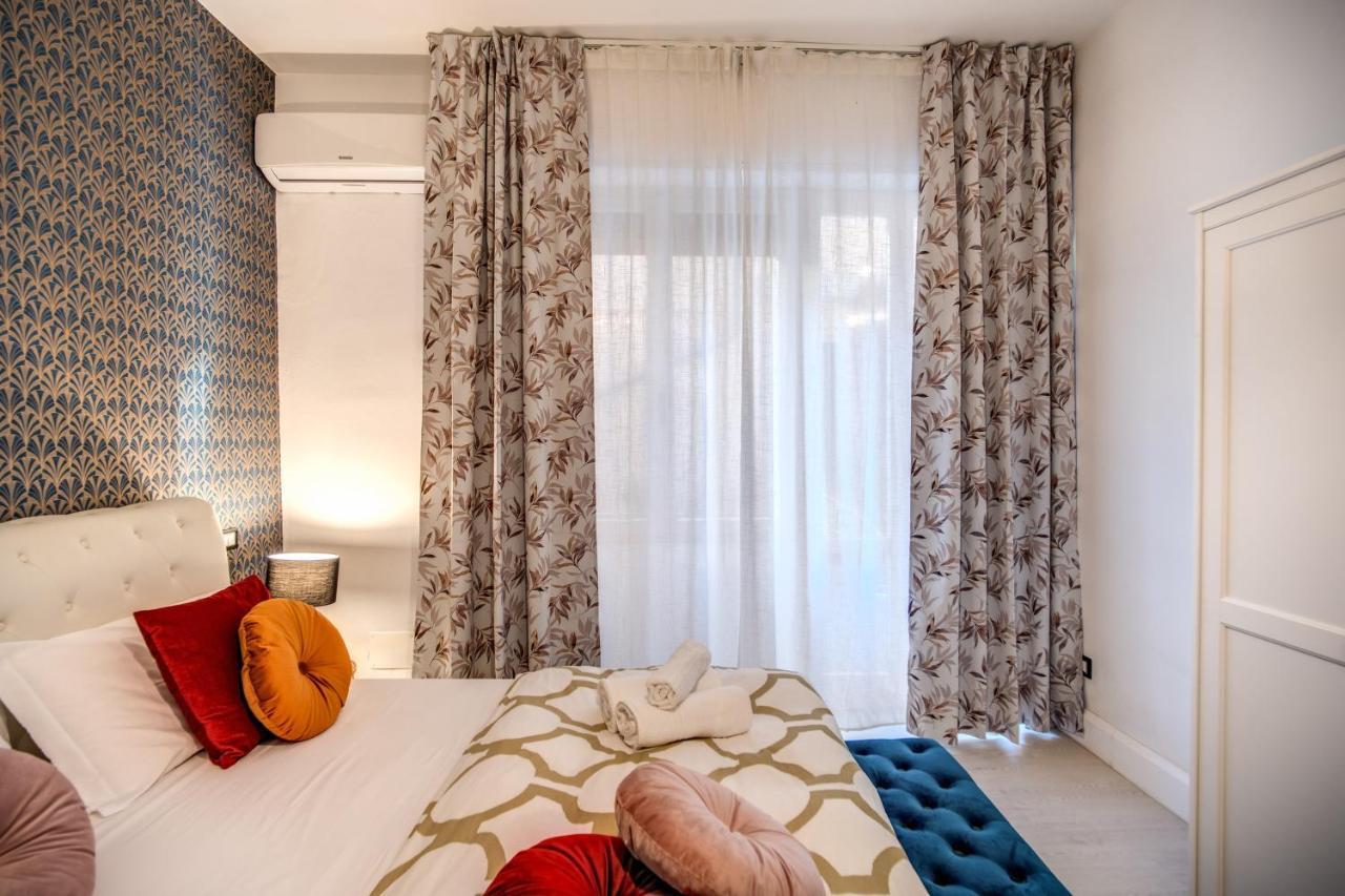 Aweshomeitaly - White Mirrors Apartment Pisa Exteriör bild